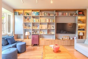 Casa Condominio com 324m², 4 dormitórios no bairro Três Figueiras em Porto Alegre para Alugar