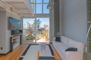 Apartamento com 96m², 1 dormitório no bairro Moinhos de Vento em Porto Alegre para Alugar