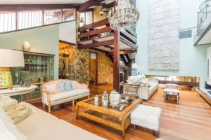 Casa com 572m², 5 dormitórios no bairro Boa Vista em Porto Alegre para Alugar