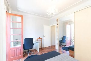 Apartamento com 72m², 2 dormitórios no bairro Centro Histórico em Porto Alegre para Alugar