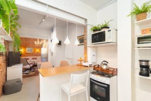Apartamento com 72m², 2 dormitórios no bairro Centro Histórico em Porto Alegre para Alugar