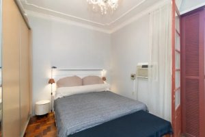 Apartamento com 72m², 2 dormitórios no bairro Centro Histórico em Porto Alegre para Alugar