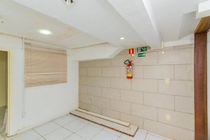 Loja com 150m² no bairro Vila Jardim em Porto Alegre para Alugar