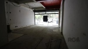 Loja com 45m² no bairro Moinhos de Vento em Porto Alegre para Alugar