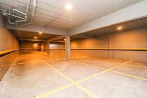 Prédio Comercial com 1.000m² no bairro Petrópolis em Porto Alegre para Alugar