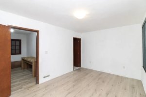 Casa comercial com 270m² no bairro Azenha em Porto Alegre para Alugar