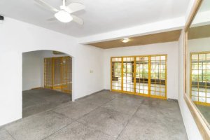 Casa comercial com 270m² no bairro Azenha em Porto Alegre para Alugar