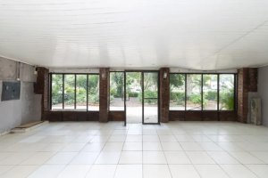 Casa comercial com 270m² no bairro Azenha em Porto Alegre para Alugar