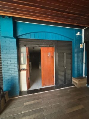 Loja com 72m² no bairro Cidade Baixa em Porto Alegre para Alugar