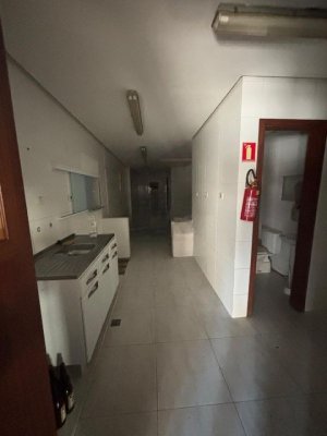 Loja com 72m² no bairro Cidade Baixa em Porto Alegre para Alugar