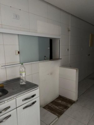 Loja com 72m² no bairro Cidade Baixa em Porto Alegre para Alugar