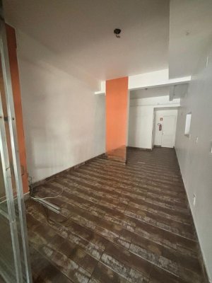 Loja com 72m² no bairro Cidade Baixa em Porto Alegre para Alugar