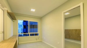 Apartamento com 43m², 1 dormitório no bairro Moinho de Vento em Porto Alegre para Alugar