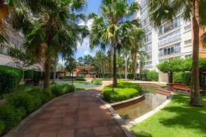 Apartamento com 157m², 3 dormitórios no bairro Jardim Europa em Porto Alegre para Alugar