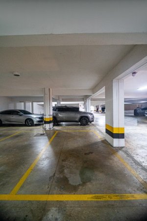 Apartamento com 157m², 3 dormitórios no bairro Jardim Europa em Porto Alegre para Alugar