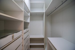 Apartamento com 157m², 3 dormitórios no bairro Jardim Europa em Porto Alegre para Alugar