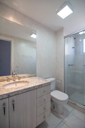 Apartamento com 157m², 3 dormitórios no bairro Jardim Europa em Porto Alegre para Alugar