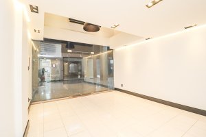 Loja com 43m² no bairro Moinhos de Vento em Porto Alegre para Alugar