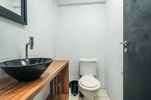 Loja com 43m² no bairro Moinhos de Vento em Porto Alegre para Alugar