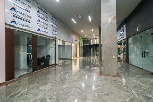 Loja com 43m² no bairro Moinhos de Vento em Porto Alegre para Alugar