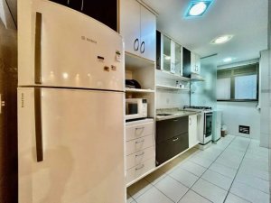 Apartamento com 72m², 2 dormitórios no bairro Petrópolis em Porto Alegre para Alugar