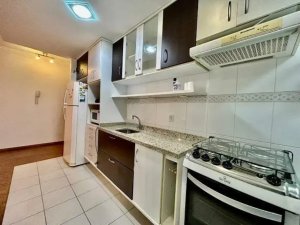 Apartamento com 72m², 2 dormitórios no bairro Petrópolis em Porto Alegre para Alugar