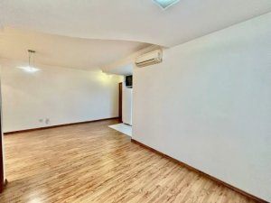 Apartamento com 72m², 2 dormitórios no bairro Petrópolis em Porto Alegre para Alugar
