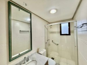 Apartamento com 72m², 2 dormitórios no bairro Petrópolis em Porto Alegre para Alugar