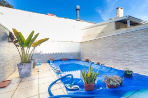 Casa com 200m², 3 dormitórios no bairro Ipanema em Porto Alegre para Alugar