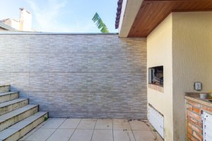 Casa com 200m², 3 dormitórios no bairro Ipanema em Porto Alegre para Alugar