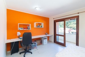 Casa com 200m², 3 dormitórios no bairro Ipanema em Porto Alegre para Alugar