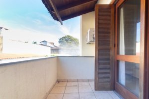 Casa com 200m², 3 dormitórios no bairro Ipanema em Porto Alegre para Alugar