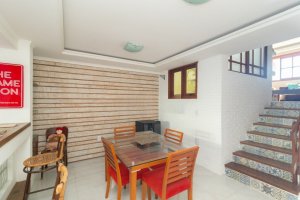 Casa com 200m², 3 dormitórios no bairro Ipanema em Porto Alegre para Alugar