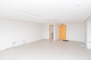 Salas/Conjuntos com 82m² no bairro Moinhos de Vento em Porto Alegre para Alugar