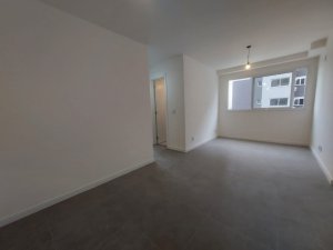 Apartamento com 59m², 2 dormitórios no bairro Jardim Sabará em Porto Alegre para Alugar