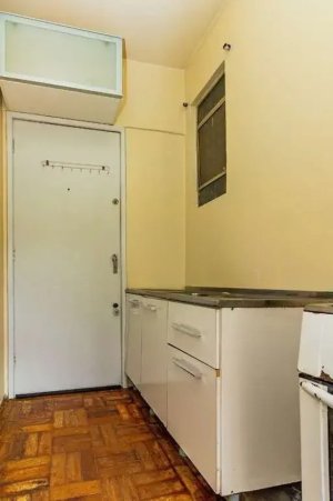 Apartamento com 20m², 1 dormitório no bairro Centro Histórico em Porto Alegre para Alugar