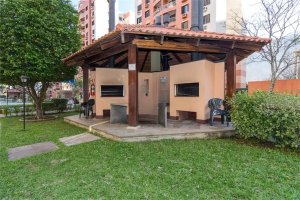 Apartamento com 58m², 2 dormitórios no bairro Cristo Redentor em Porto Alegre para Alugar