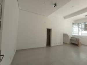 Galpão com 265m² no bairro São Geraldo em Porto Alegre para Alugar