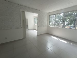 Galpão com 265m² no bairro São Geraldo em Porto Alegre para Alugar