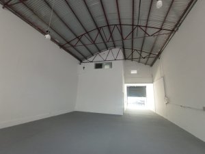 Galpão com 265m² no bairro São Geraldo em Porto Alegre para Alugar