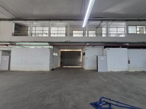 Galpão com 2.000m² no bairro Navegantes em Porto Alegre para Alugar