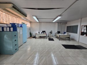 Galpão com 2.000m² no bairro Navegantes em Porto Alegre para Alugar