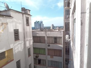 Apartamento com 55m², 1 dormitório no bairro Centro Histórico em Porto Alegre para Alugar