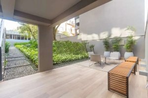 Apartamento com 27m², 1 dormitório no bairro Mont Serrat em Porto Alegre para Alugar