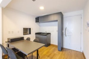 Apartamento com 44m², 1 dormitório no bairro Auxiliadora em Porto Alegre para Alugar