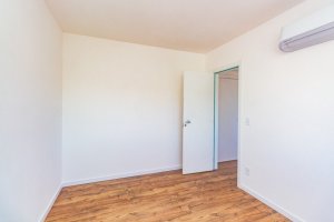 Apartamento com 44m², 1 dormitório no bairro Passo da Areia em Porto Alegre para Alugar