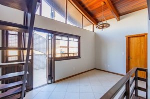 Apartamento com 151m², 3 dormitórios no bairro Passo da Areia em Porto Alegre para Alugar