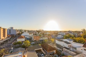 Apartamento com 151m², 3 dormitórios no bairro Passo da Areia em Porto Alegre para Alugar