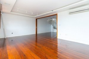 Cobertura com 240m², 3 dormitórios no bairro Cristal em Porto Alegre para Alugar