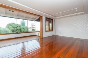 Cobertura com 240m², 3 dormitórios no bairro Cristal em Porto Alegre para Alugar